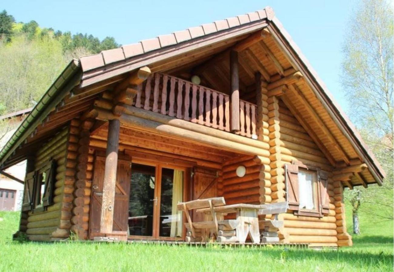 L'Ours Noir Chalet En Rondins La Bresse Exterior photo